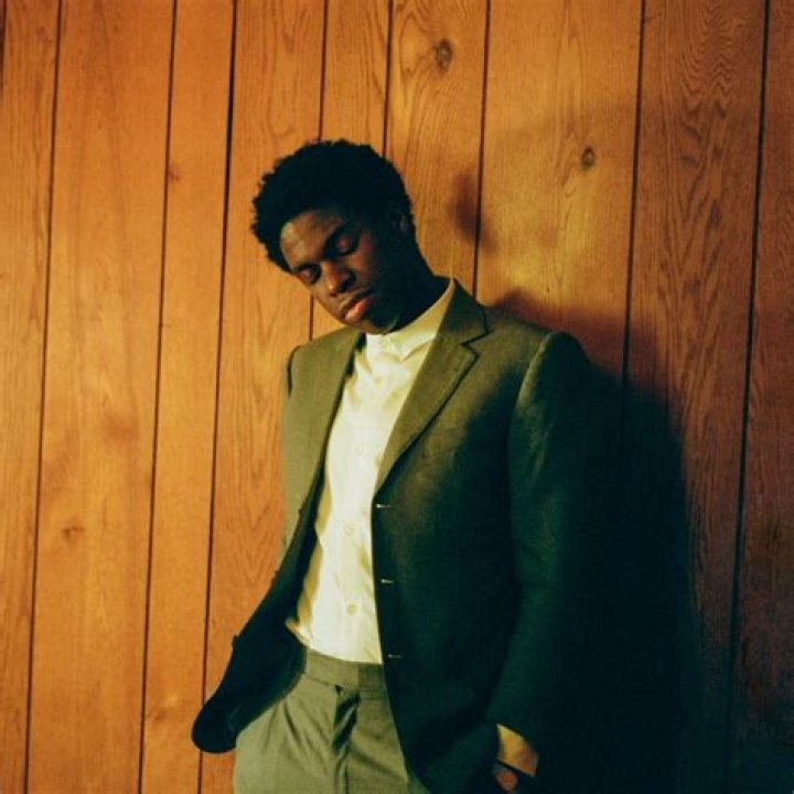 Daniel Caesar's Enduring Relationship Revealed