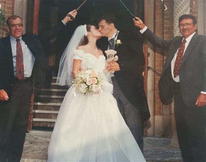 Unveiling Hannah Waddingham's Marital Status: Surprising Revelations