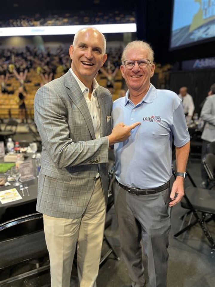 Unveiling The Enduring Partnership Behind Huey Lewis's Success